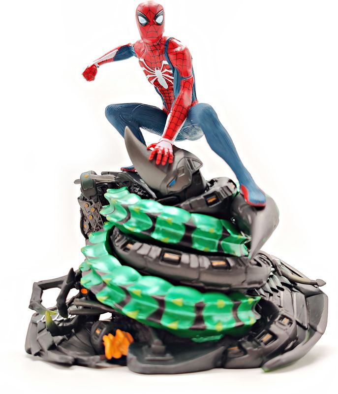 Marvel Spider-Man PS4 Premium Action Figure – Collector's Edition Display Model (Multicolor)