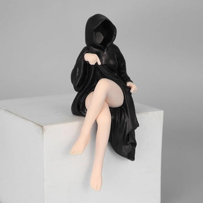 Faceless Hooded Lady Cross-Leg Sitting Figurine – 10.5cm Black Mystery Girl Statue