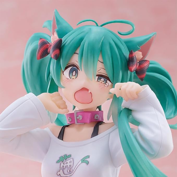 Hatsune Miku Cat Girl Sitting Figure – 10.5cm" Premium Anime PVC Collectible Statue