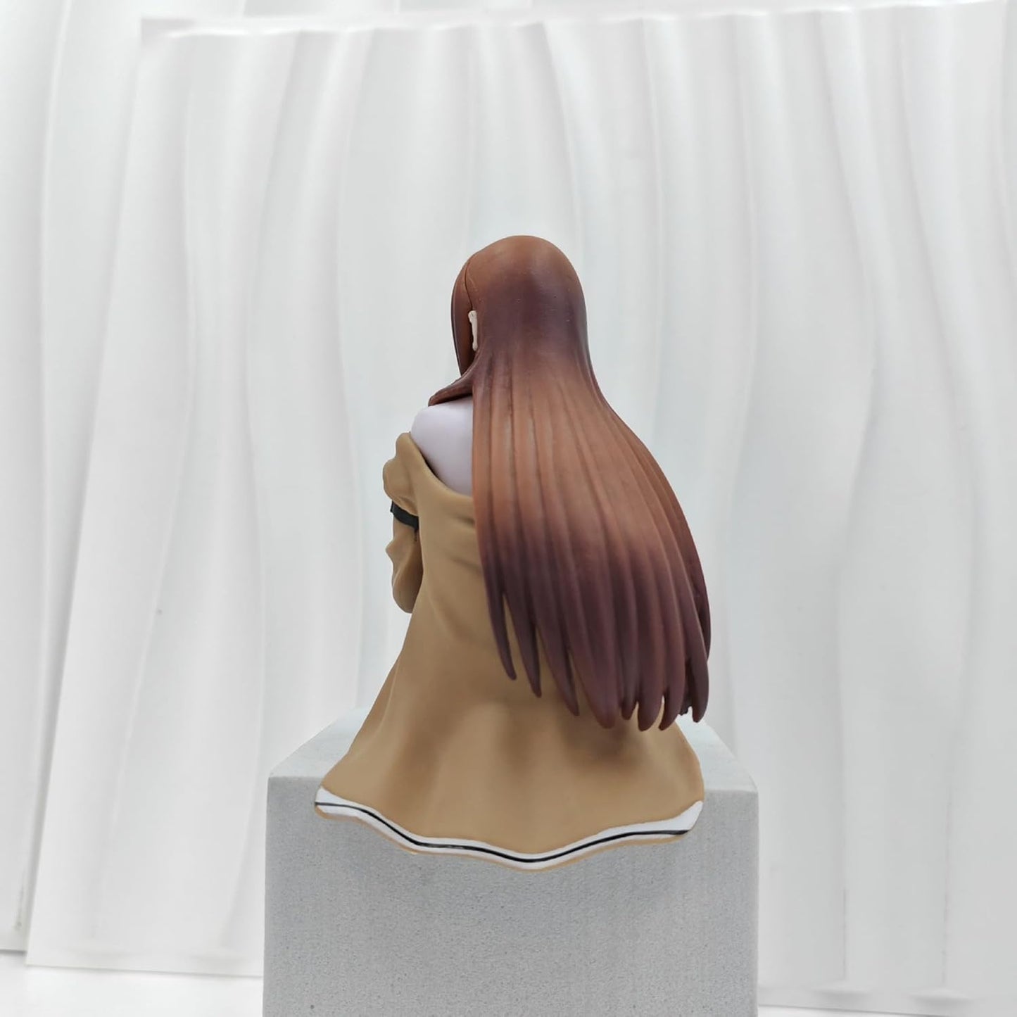 Makise Kurisu Sitting Figure – 15cm Premium Steins;Gate Anime Collectible Statue
