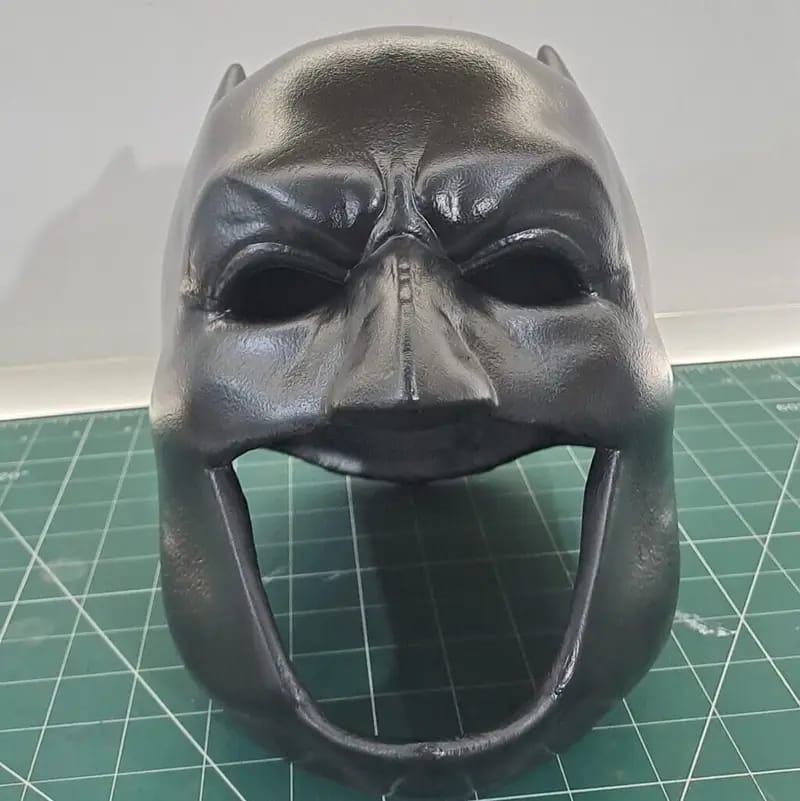 DC Batman v Superman Cowl Mask – Wearable Cosplay Collector Edition (Limited Edition)