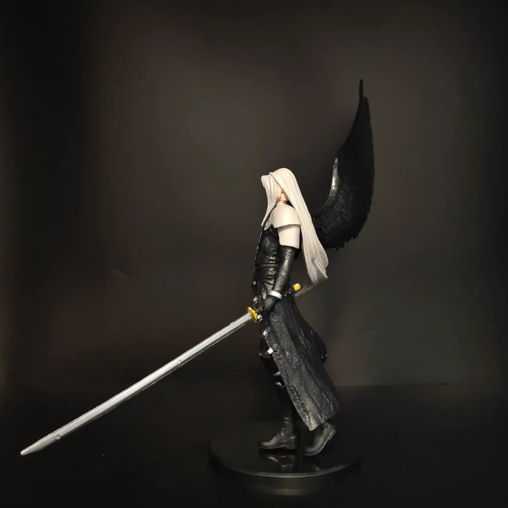 Sephiroth One-Winged Angel Figure – 31cm Final Fantasy Premium Collectible Statue