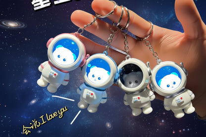 Cute Astro Bear Light-Up Backpack Keychain – White LED Glow Collectible Charm