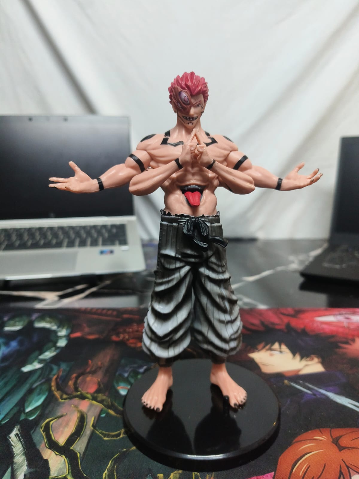 Jujutsu Kaisen Ryomen Sukuna Standing Figure – 20cm Premium Anime Collectible Statue