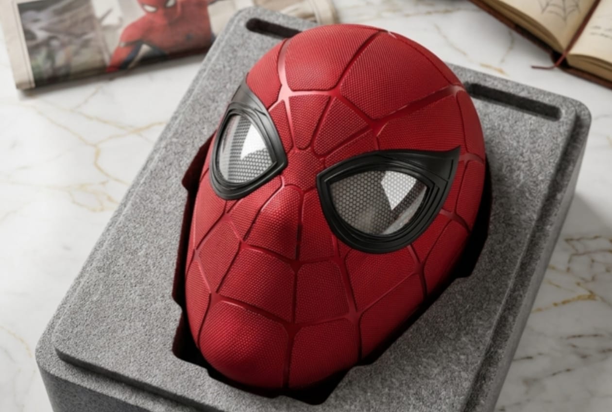 Iron Spider Smart Helmet – Premium Marvel Collectible Display Helmet