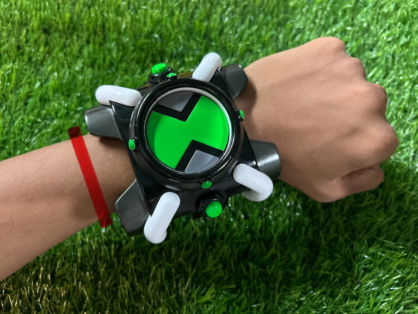Ben 10 Classic Omnitrix Wearable Watch – Premium Resin 3D Printed Cosplay Replica for Fans & Collectors