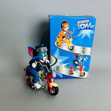 Tom & Jerry Special Edition Figure Set – Premium Cartoon Collectible Display Statue