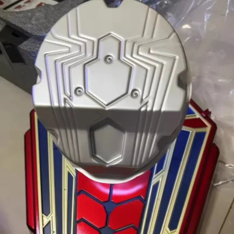 Iron Spider Smart Helmet – Premium Marvel Collectible Display Helmet