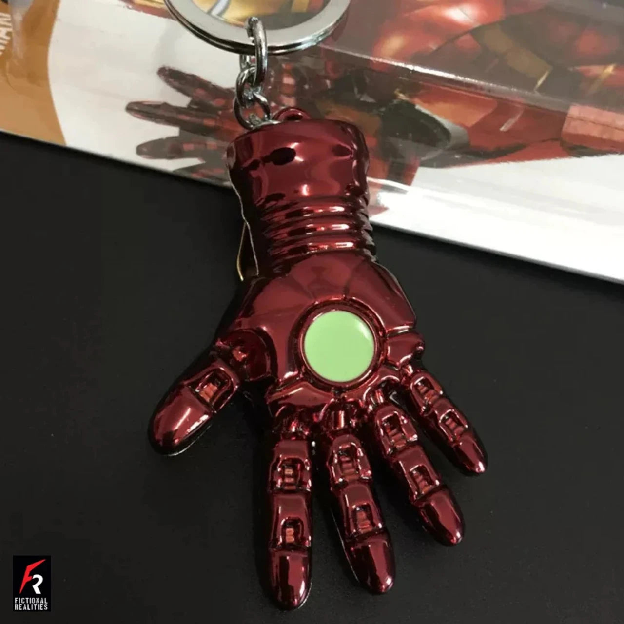 Marvel Iron Man Premium Metal Keychain – Durable Superhero Collectible Key Ring