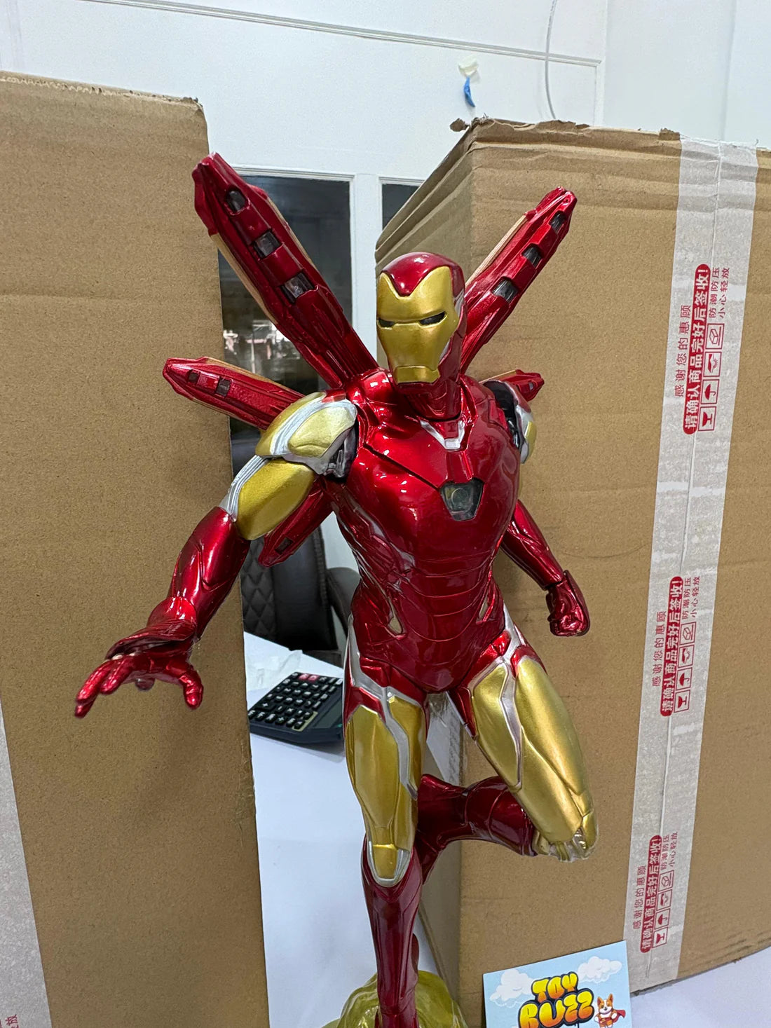 Iron Man LED Statue – 45cm Marvel Superhero Collectible Figure