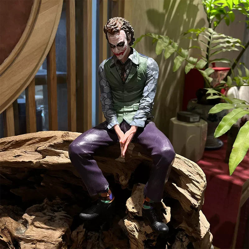 Joker Throne Sitting Figure – 24cm Premium Limited Collector Edition | AnimeLegacy 🃏✨